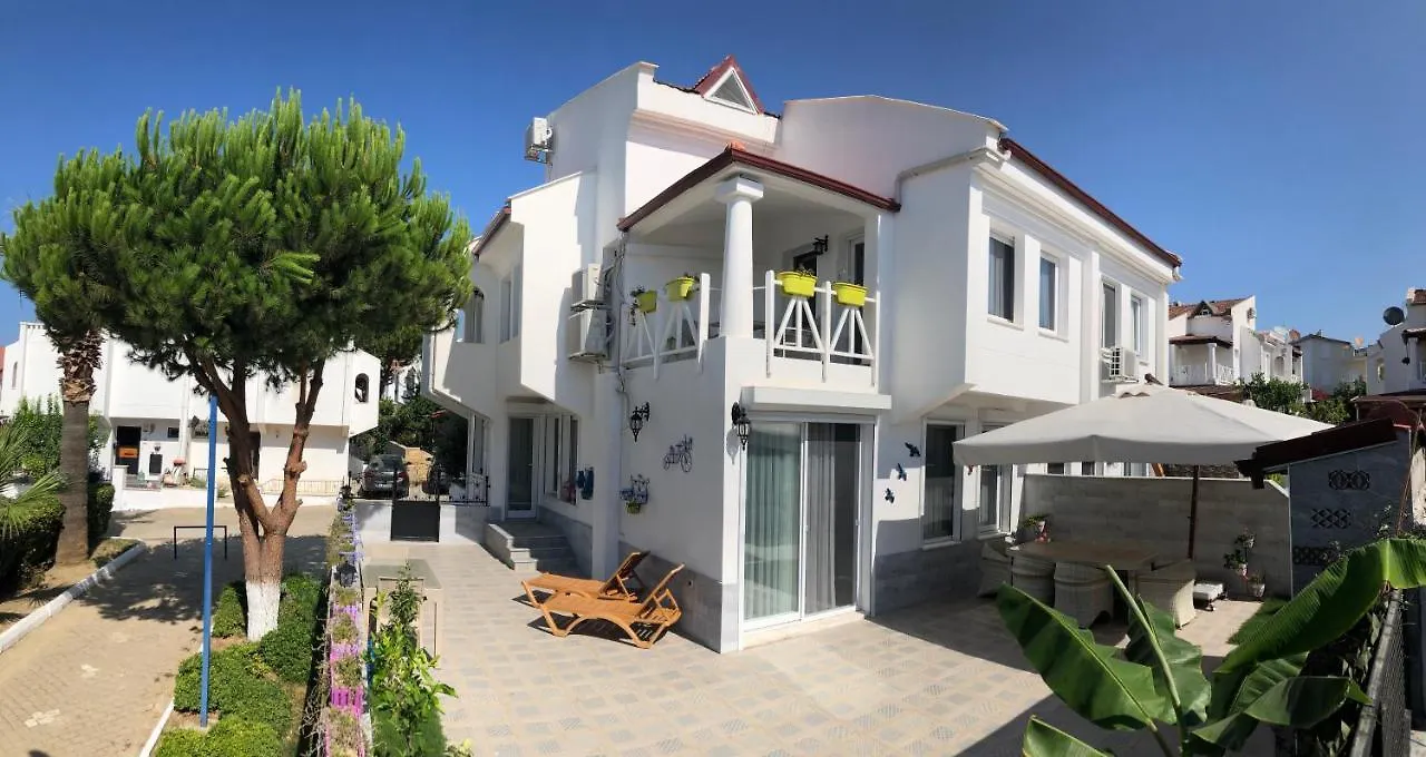 Villa Blue By The Pool, Near Sea Kusadasi